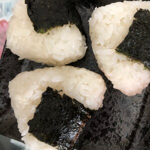 牛しぐれおにぎり